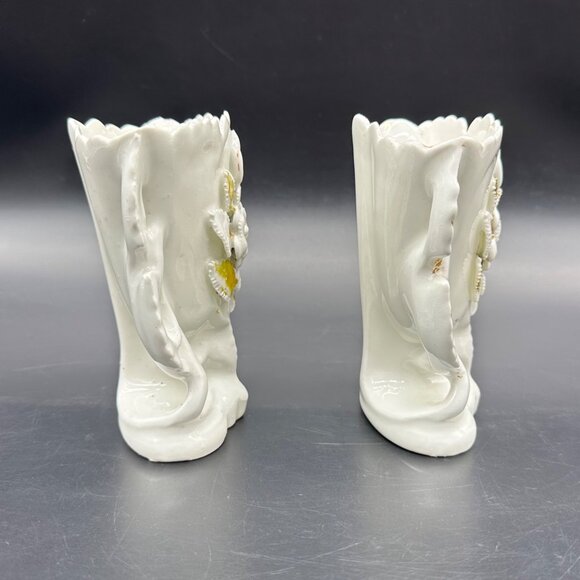 Antique Old Paris Porcelain Spill Bridal Vases Floral Scalloped Edges Pair READ - Picture 5 of 12